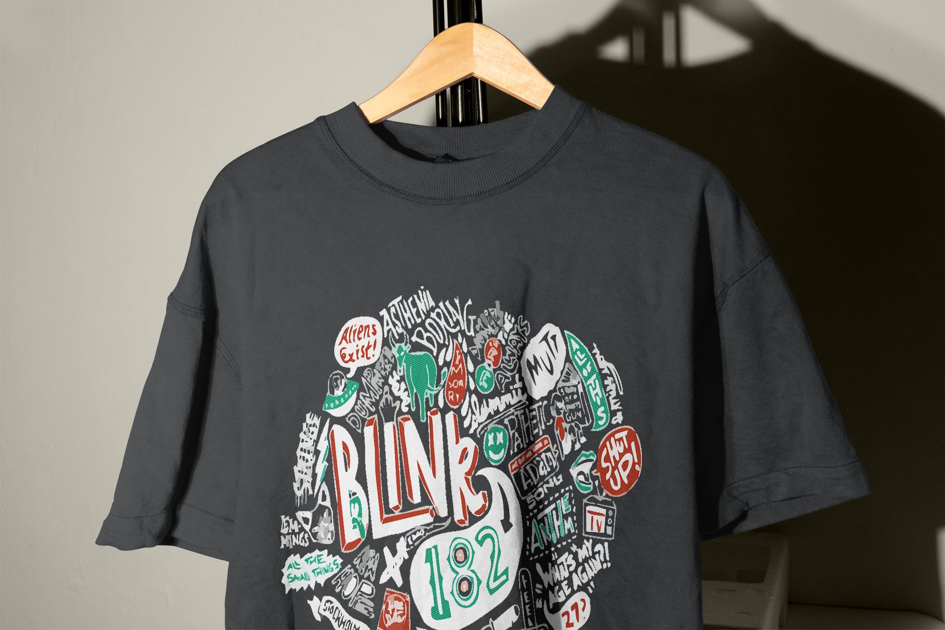 Blink-182 Graffiti T-Shirt – Pop Art Band T-Shirt